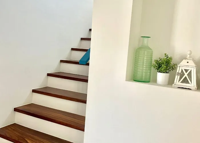 Casa Arribada- Bright 4br House 5-min Walk To Beach, Pool, Bbq Playa Flamingo