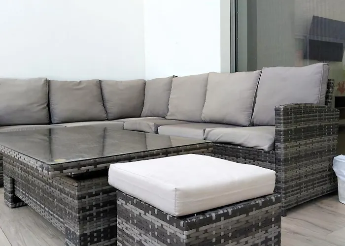 Casa Arribada- Bright 4br House 5-min Walk To Beach, Pool, Bbq Сasa de vacaciones Playa Flamingo